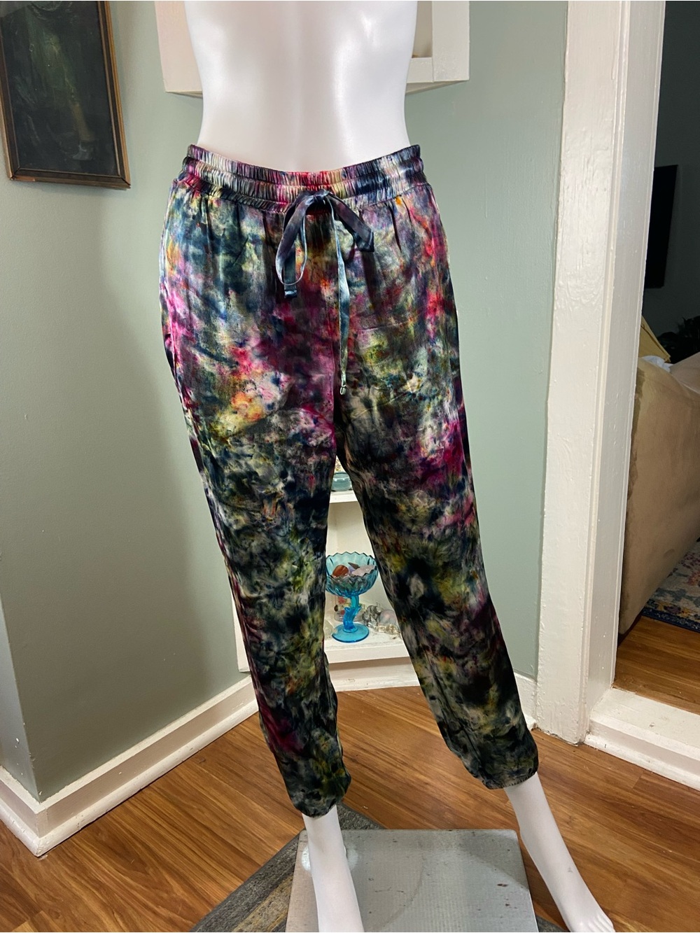 Nation LTD Perfectly Undone Satin Tie-Dye Drawstring Joggers Pants Small S